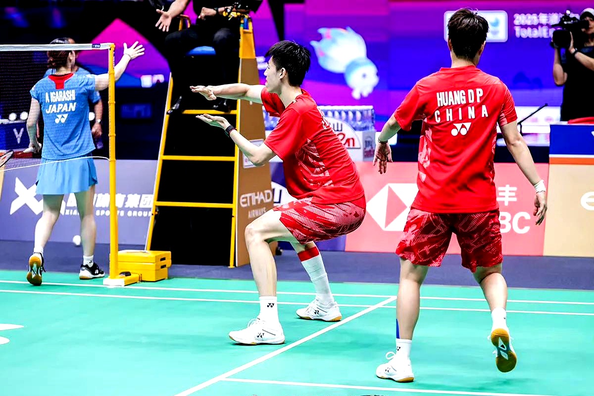 九游中国-印度羽毛球队力克日本羽毛球队，辛杜送出助攻